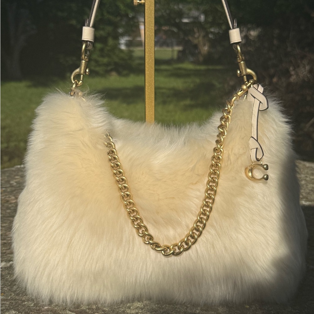 Juliet 25 shoulder bag (shearling)